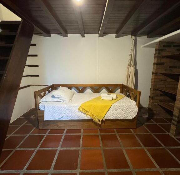 پانسیون Thalassa Pousada