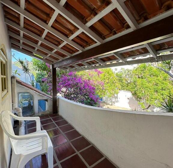 پانسیون Thalassa Pousada