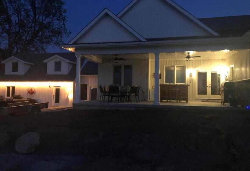 膳宿费 Villa In The Vines