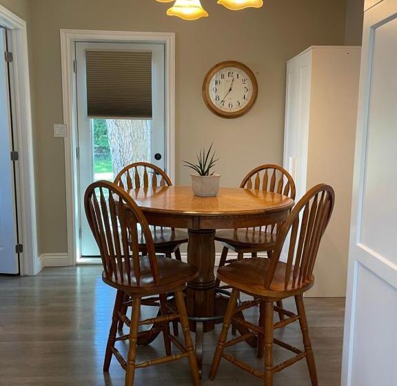 膳宿费 Villa In The Vines