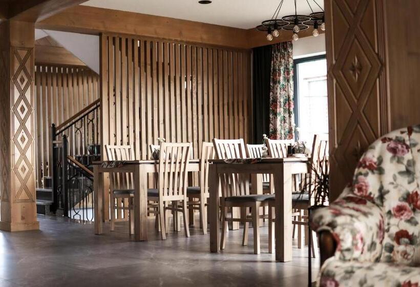 膳宿费 Willa Koszysta