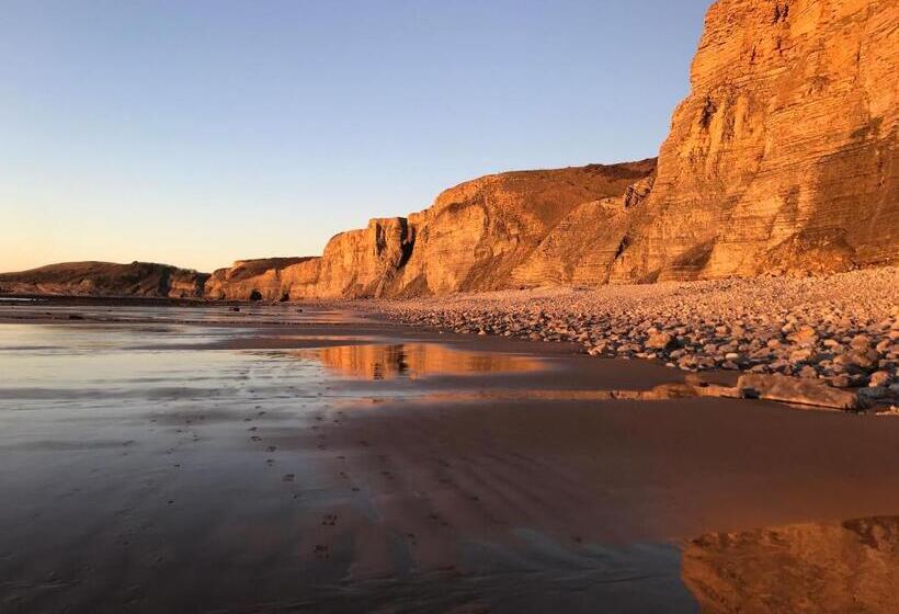 Пансион Woodlands Coastal Apartment