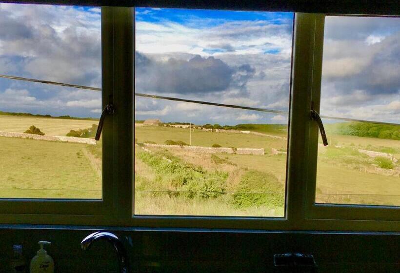 Пансион Woodlands Coastal Apartment