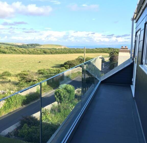 Пансион Woodlands Coastal Apartment