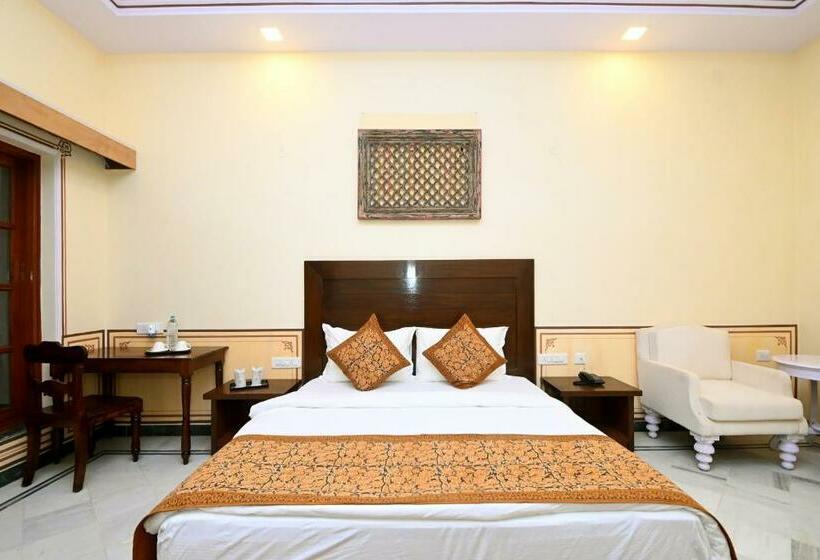 Resort Aaram Baagh Maheshwar