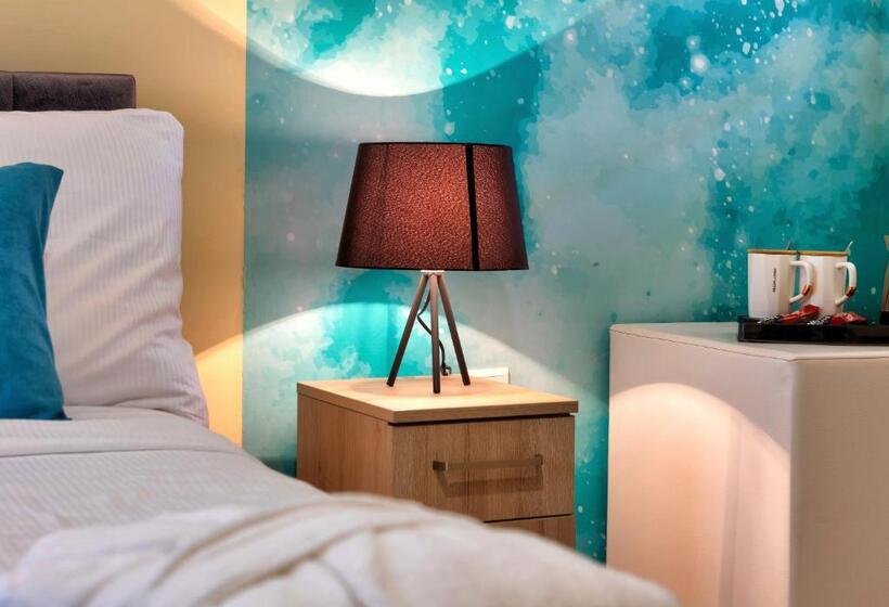 استراحتگاه Forest Lodges