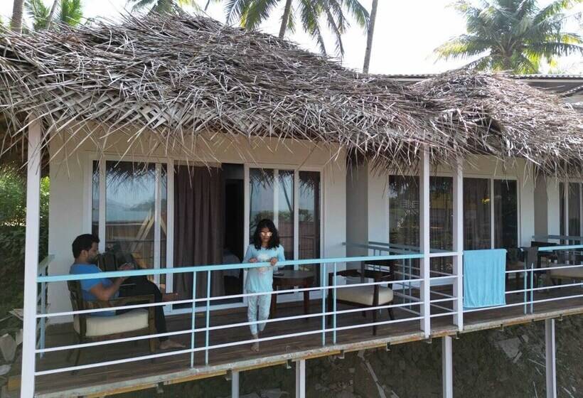 リゾートホテル Grand Sea Shades Goa