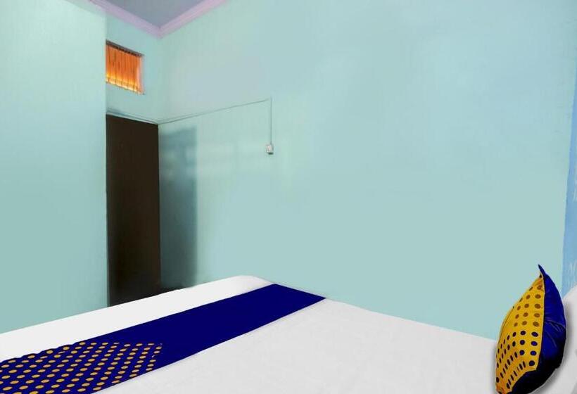 Spot On Hotel Royal Residency