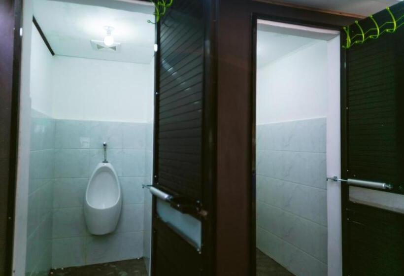 Sun In Hand Beach Resort