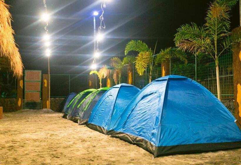 Sun In Hand Beach Resort