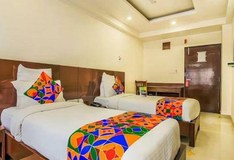 Fabhotel Tipsyy Inn Suites