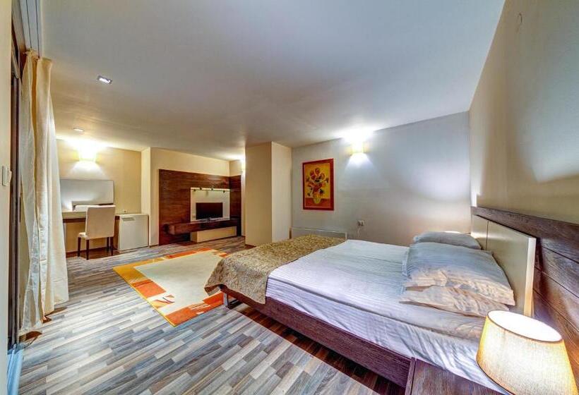 апартаменти свети трифон