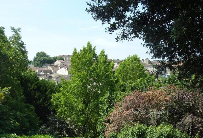 住宿加早餐  Beaux Chênes