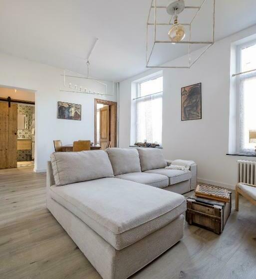 ベッドアンドブレックファースト Gîtes In Huy   Appartements Chaleureux Dans Le Centre De Huy