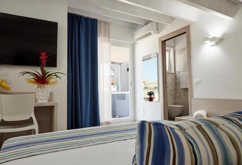 مبيت وإفطار Kalsa Sicilian Rooms