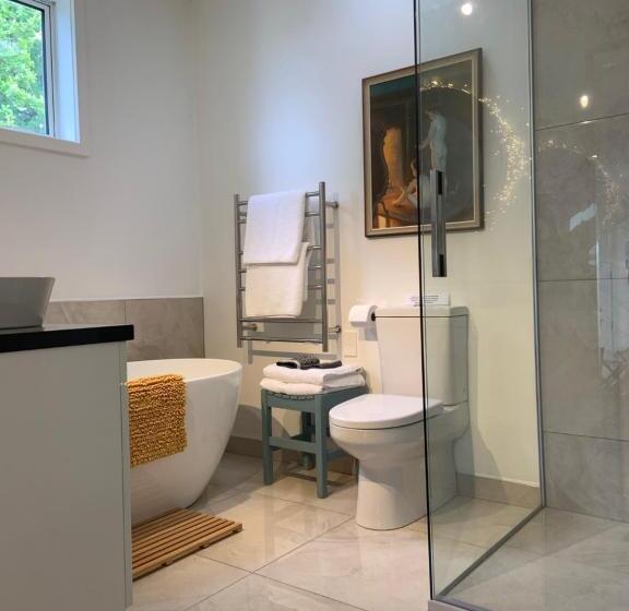 مبيت وإفطار The Greytown Loft