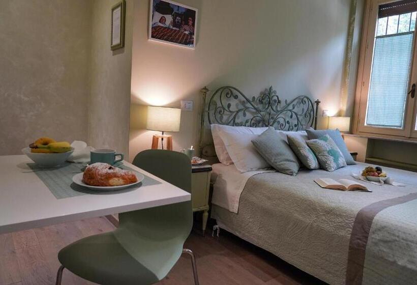 مبيت وإفطار Villa Cantoni