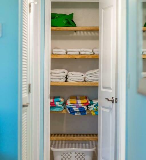 Bluewater Cove Boutique Resort