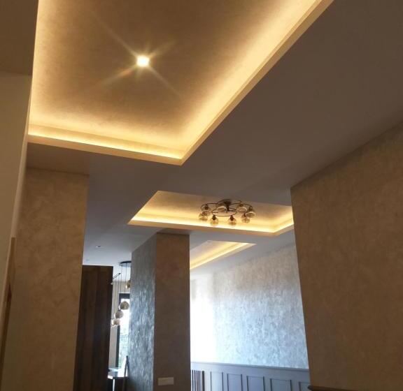 Dino Panorama Gallery And Library Zlatibor