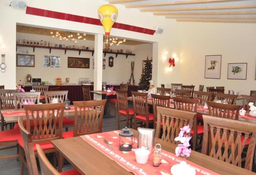 Gaststätte & Pension Waldschlösschen