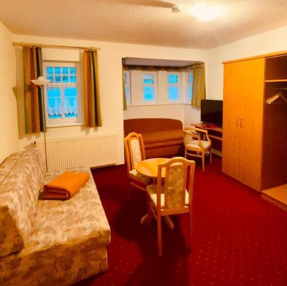 Gaststätte & Pension Waldschlösschen