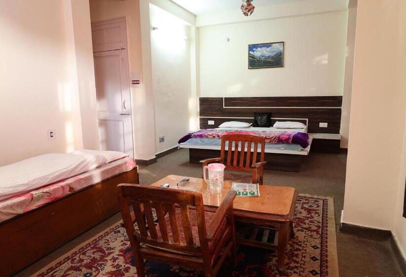 هتل Paradise Hills Dalhousie Panchpula   Near Panchpula Water Fall