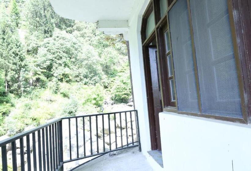 هتل Paradise Hills Dalhousie Panchpula   Near Panchpula Water Fall