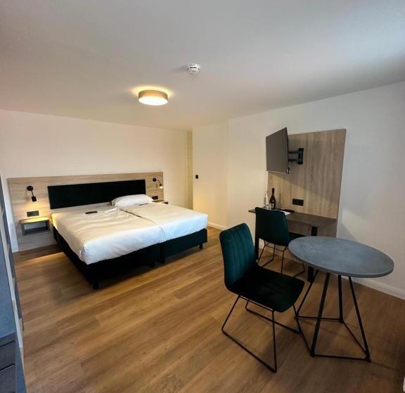 Hopfenhotel Am Adenauerufer