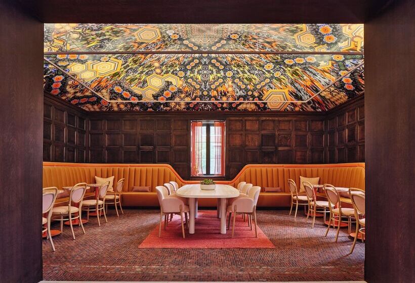 21c Museum Hotel St Louis