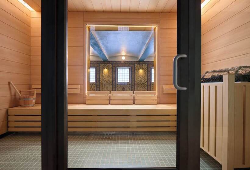 21c Museum Hotel St Louis