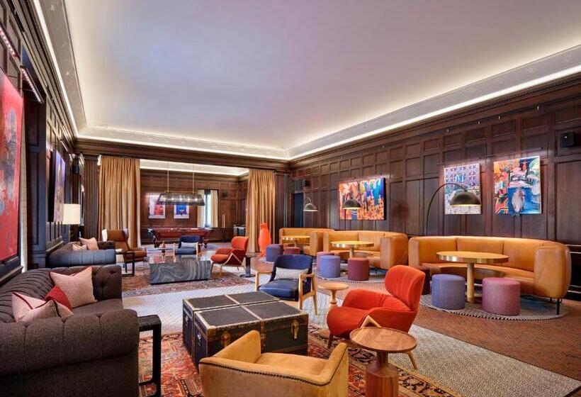 21c Museum Hotel St Louis