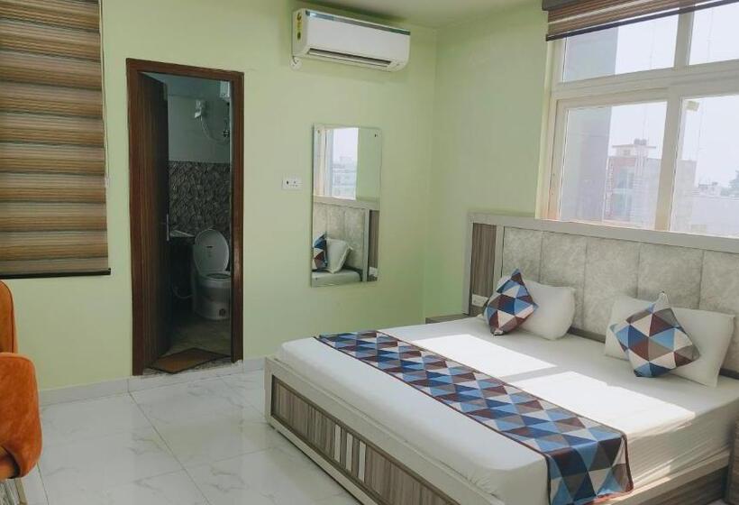 Отель Amar Palace Bharatpur