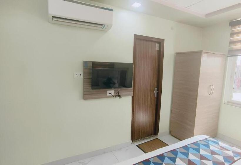 Отель Amar Palace Bharatpur