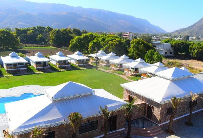 فندق Ananda Resort