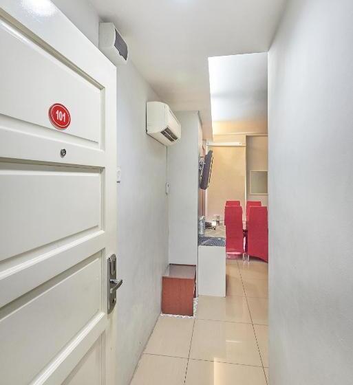 酒店 Swing And Pillows At Pj Kd