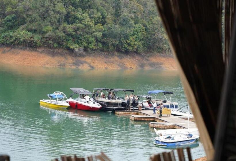 בית מלון כפרי Bethel Lozana Guatape