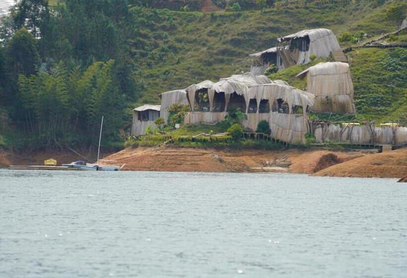 בית מלון כפרי Bethel Lozana Guatape