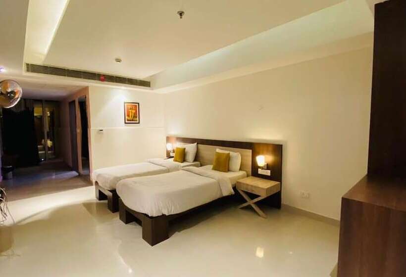 فندق Ganga Residency