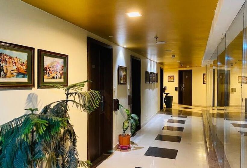 فندق Ganga Residency