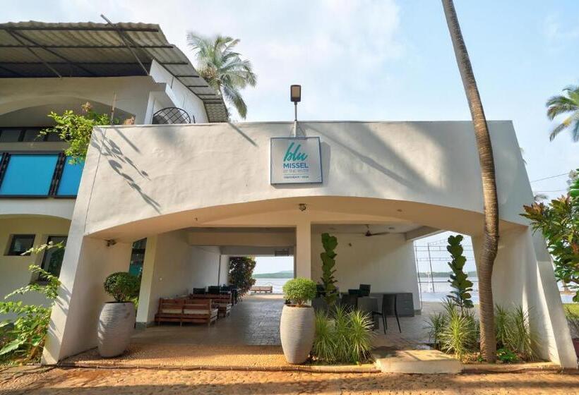 בית מלון כפרי Blu Missel By The River