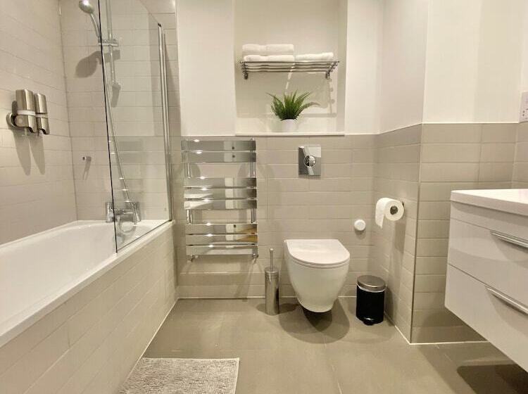 胶囊酒店 Goodwin St