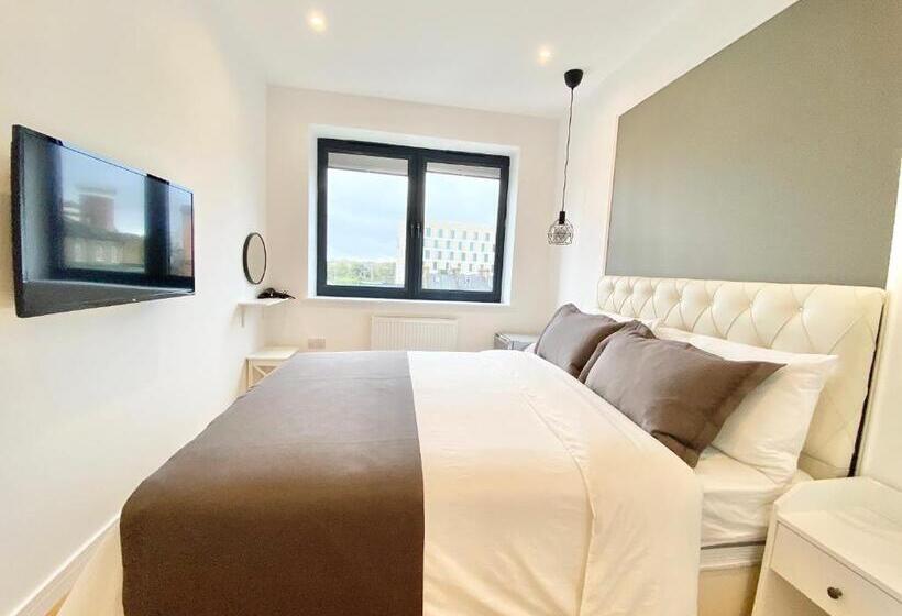 胶囊酒店 Goodwin St