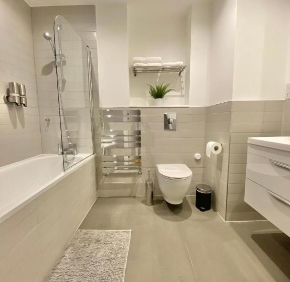 胶囊酒店 Goodwin St