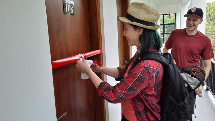 Отель Eden Grand