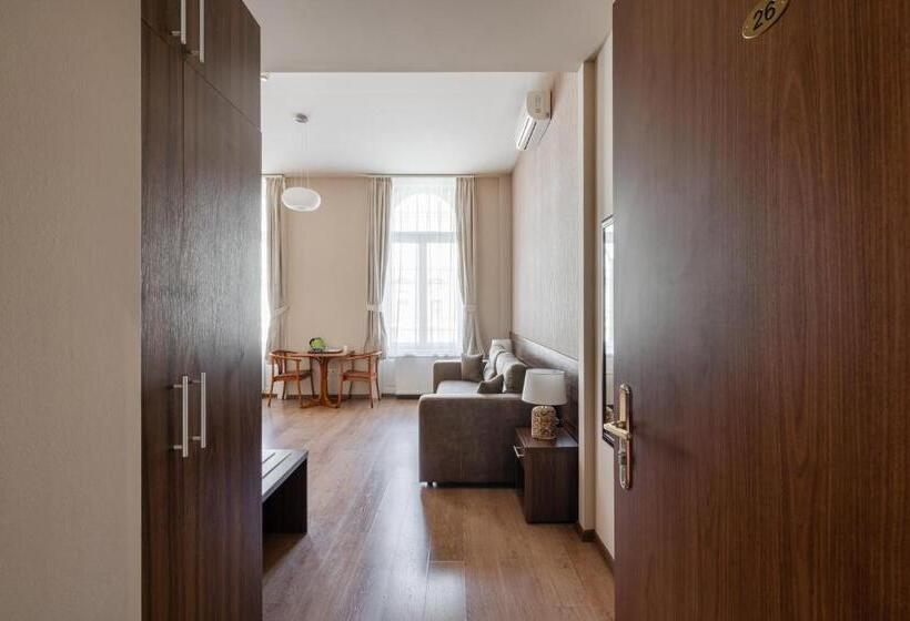 هتل Elit Boutique Rooms  Best Location by bqa