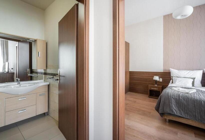 هتل Elit Boutique Rooms  Best Location by bqa