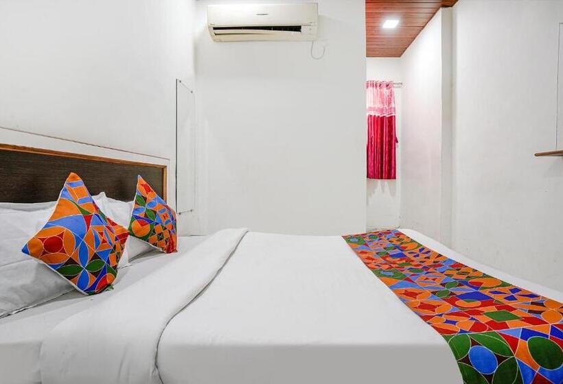 ホテル Fabexpress Sai Lodging I   Nr Nashik Railway Station