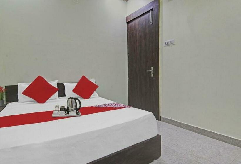 Отель Flagship Bawana Guest House