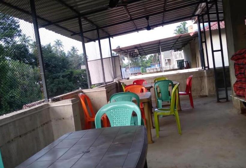 בית מלון כפרי Happy Vibes Resort