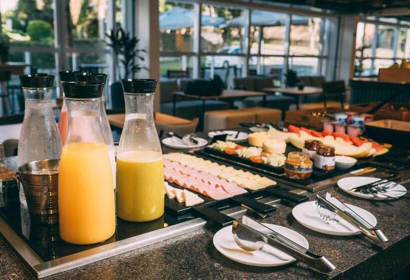 בית מלון כפרי Ibis Styles Poços De Caldas